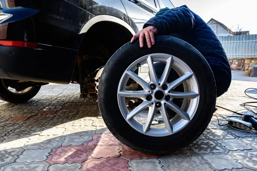 Premier Automotive mechanics providing vehicle maintenance in San Angelo, Texas